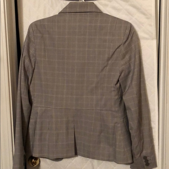 NY&CO - Picture 2 of 2